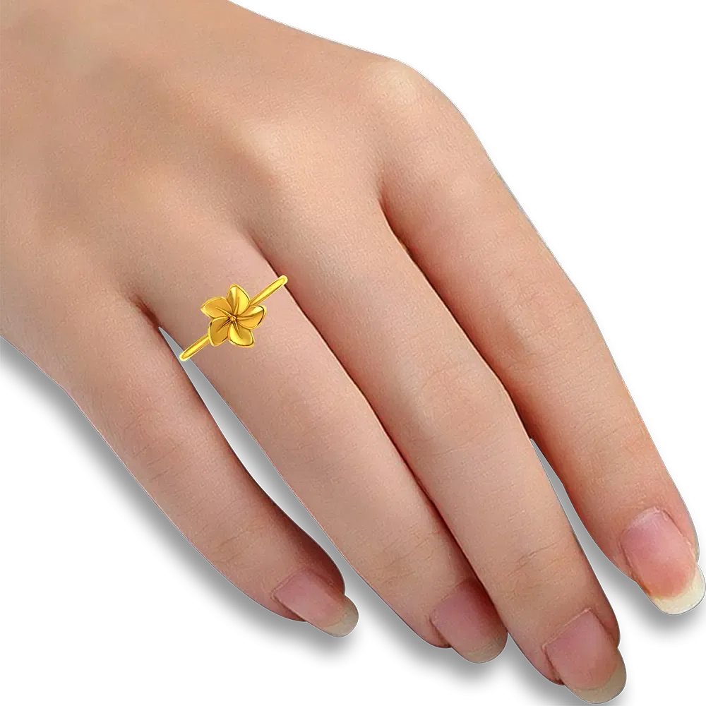 22k Gold Ring With A Five-petal Floral Design On Top