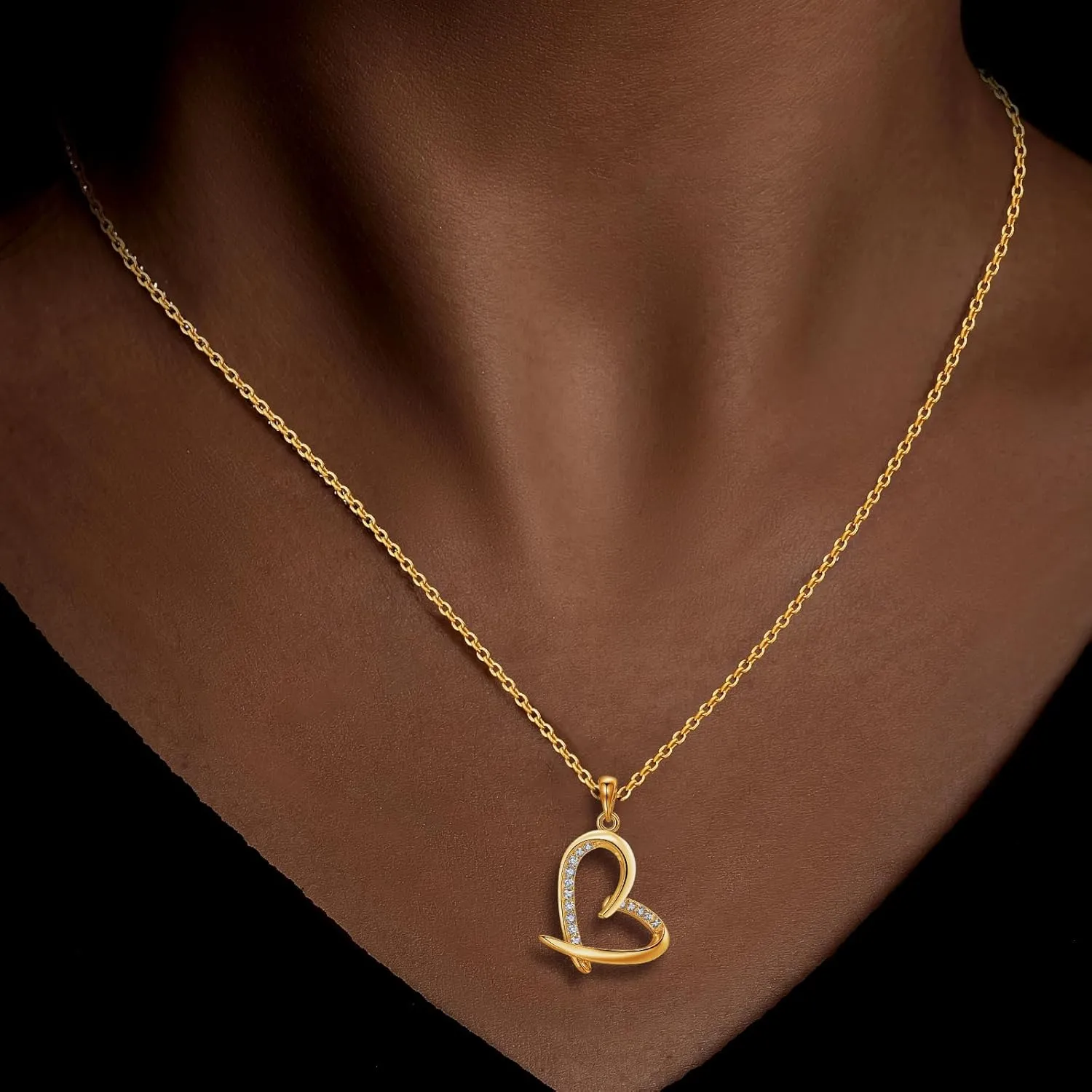 CeaKIev S925 Sterling Silver Heart Necklace for Women, Dainty Love Pendant with CZ, Jewelry Gift for Birthday, Anniversary, Valentines Day, Mothers Day