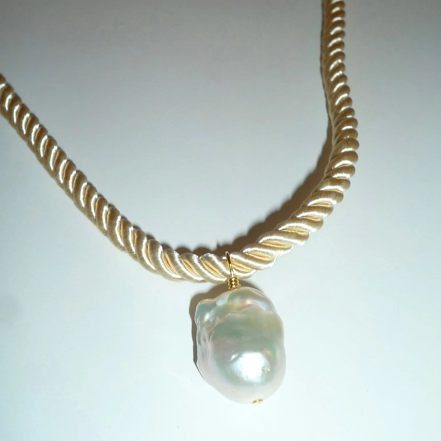Corsica Necklace in Cream