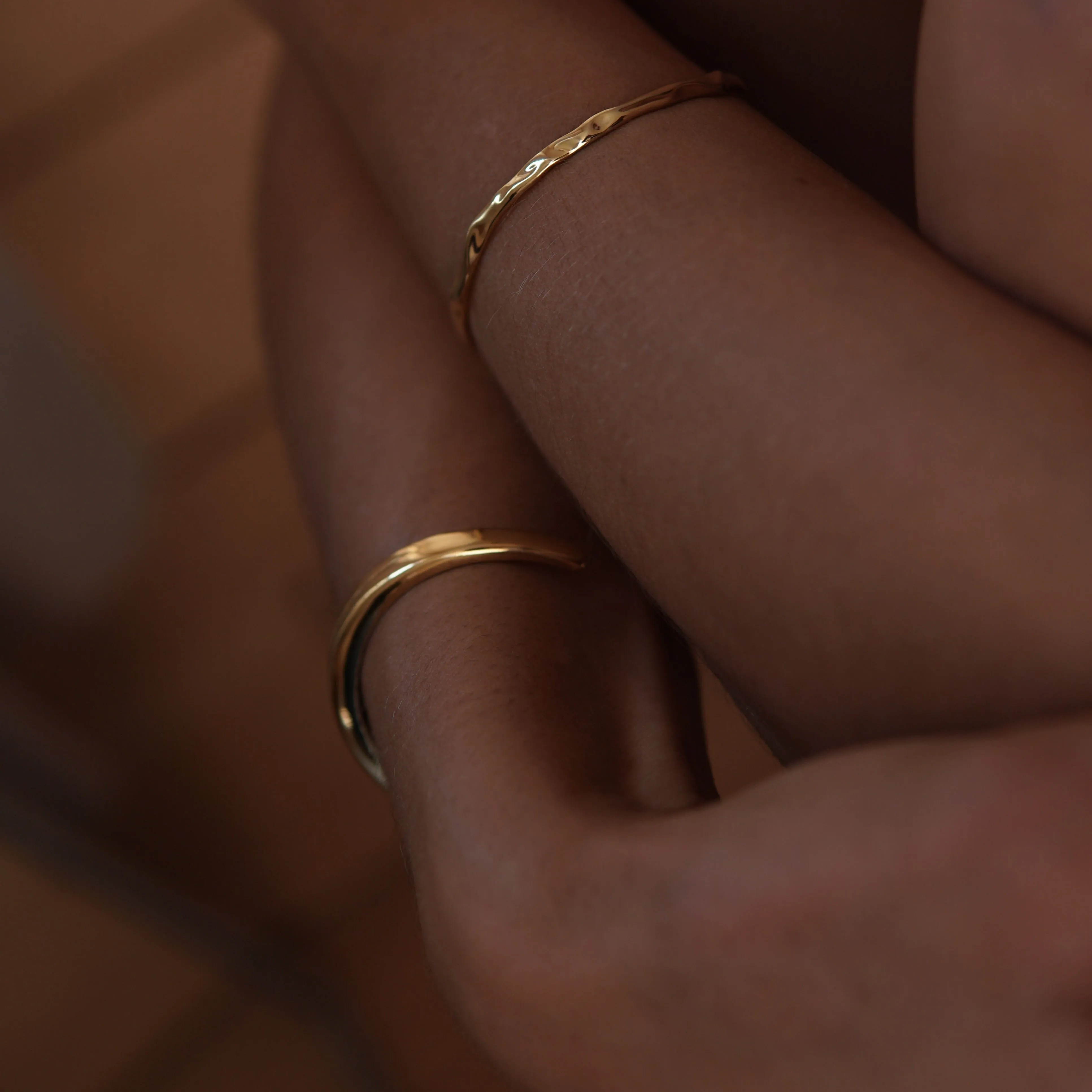 THE HARPER CUFF BRACELET - 18k gold plated