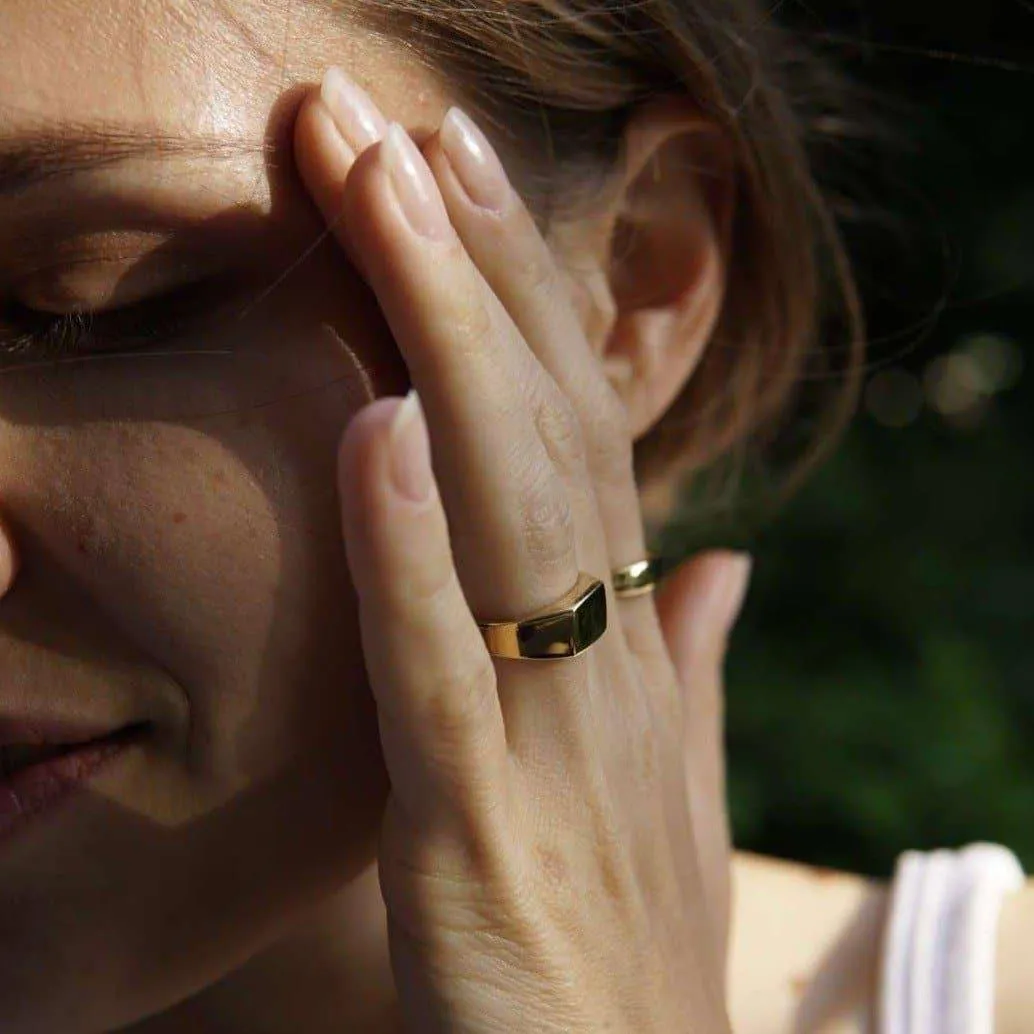THE SPENCER RING - Solid 14k yellow gold